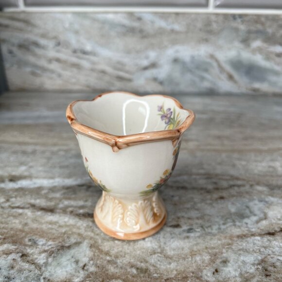 Cracker Barrel Country Store Bunny Rabbit Egg Cup Ceramic Easter Traditions - Picture 4 of 8